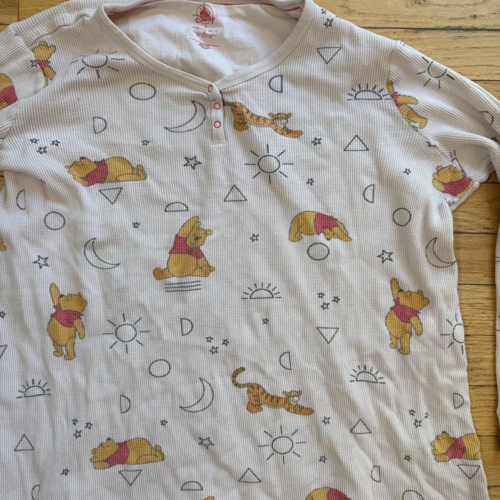 Disney Winnie the Pooh Tigger Waffle Knit Thermal Pajama Top White XL Loungewear - Picture 2 of 9